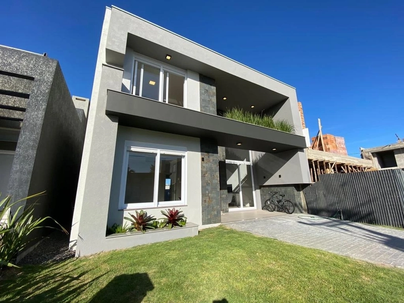 LINDO SOBRADO COM PISCINA: 6ª foto da galeria de imagens do imóvel