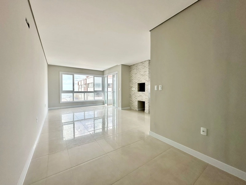 Infraestrutura completa e com sacada aberta!: 2ª foto da galeria de imagens do imóvel