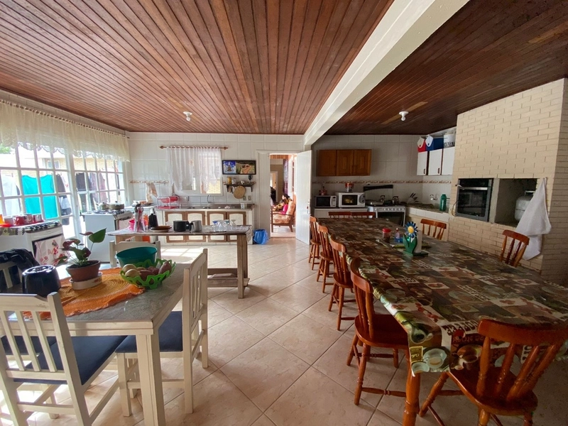 CASA COM UMA OTIMA LOCALIZAÇÃO.: 24ª foto da galeria de imagens do imóvel