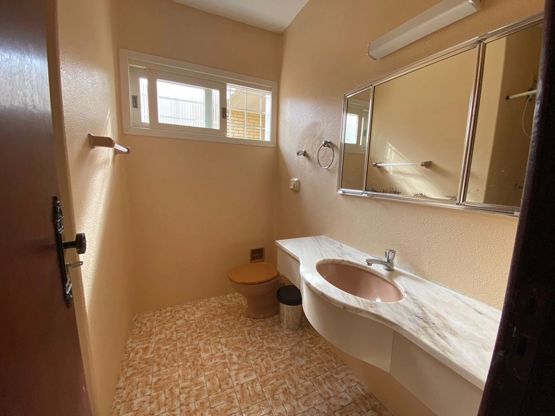 CASA COM UMA OTIMA LOCALIZAÇÃO.: 26ª foto da galeria de imagens do imóvel