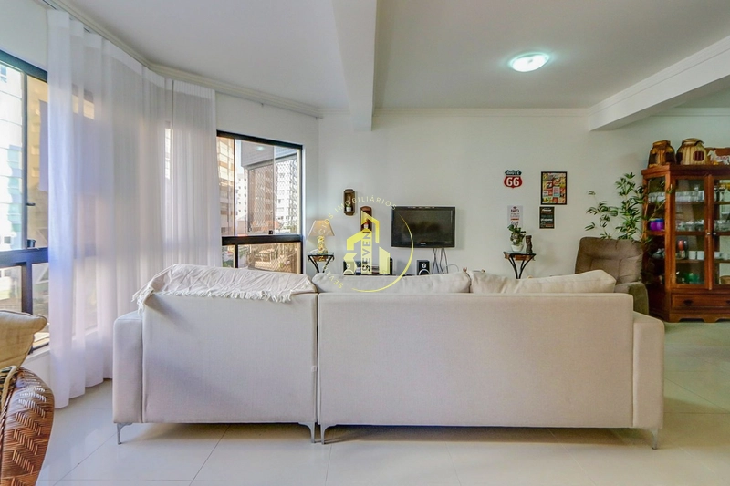 Apartamento de 3 dormitórios, mobiliado e decorado, frente, Navegantes: 11ª foto da galeria de imagens do imóvel