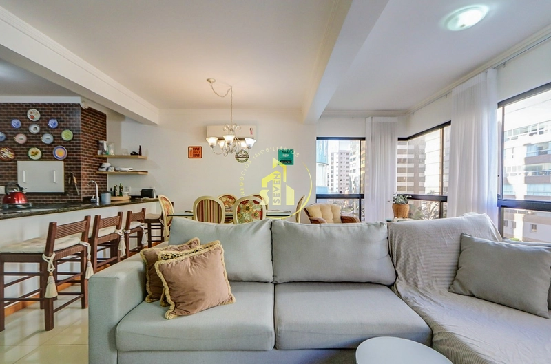 Apartamento de 3 dormitórios, mobiliado e decorado, frente, Navegantes: 3ª foto da galeria de imagens do imóvel