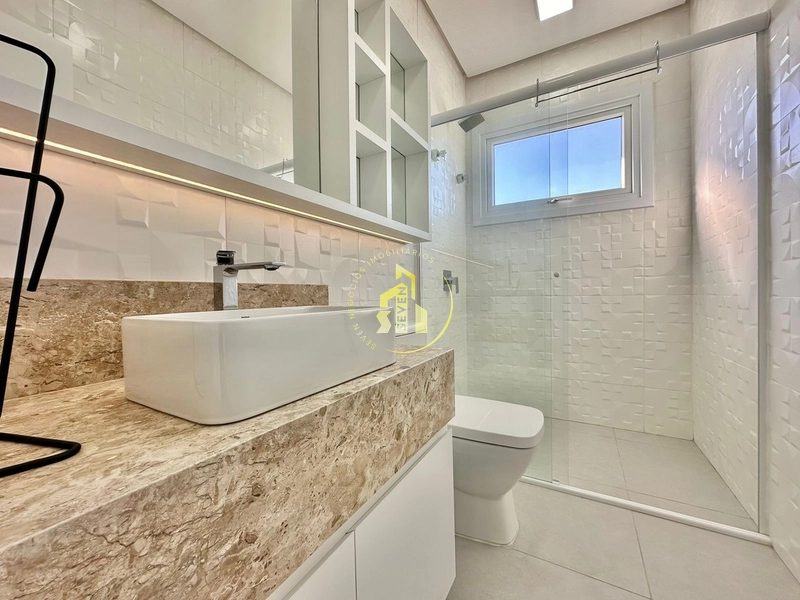 SOBRADO QUINTAS DO LAGO: 14ª foto da galeria de imagens do imóvel