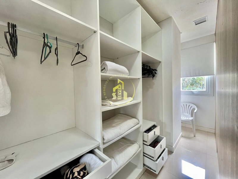 Mansão na melhor localização de Atlântida!: 64ª foto da galeria de imagens do imóvel