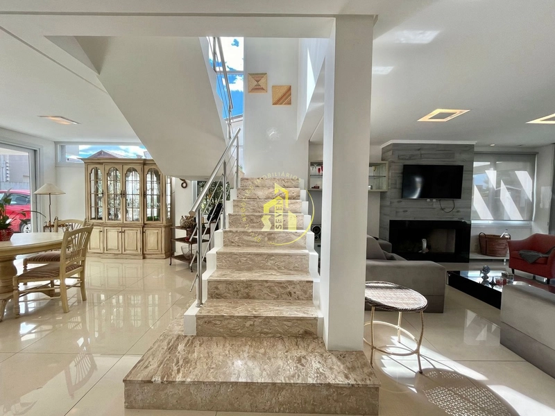 Mansão na melhor localização de Atlântida!: 13ª foto da galeria de imagens do imóvel