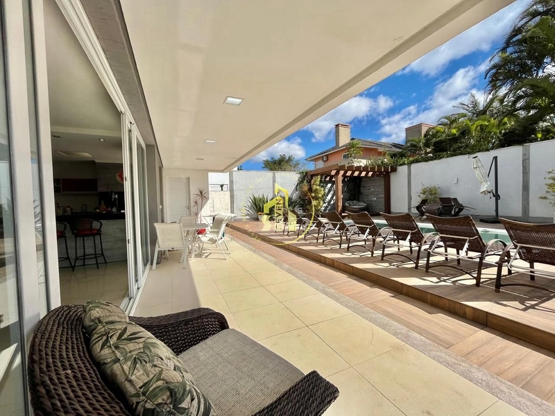 Mansão na melhor localização de Atlântida!: 49ª foto da galeria de imagens do imóvel