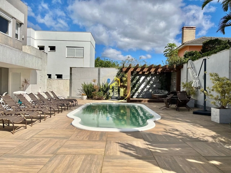 Mansão na melhor localização de Atlântida!: 25ª foto da galeria de imagens do imóvel