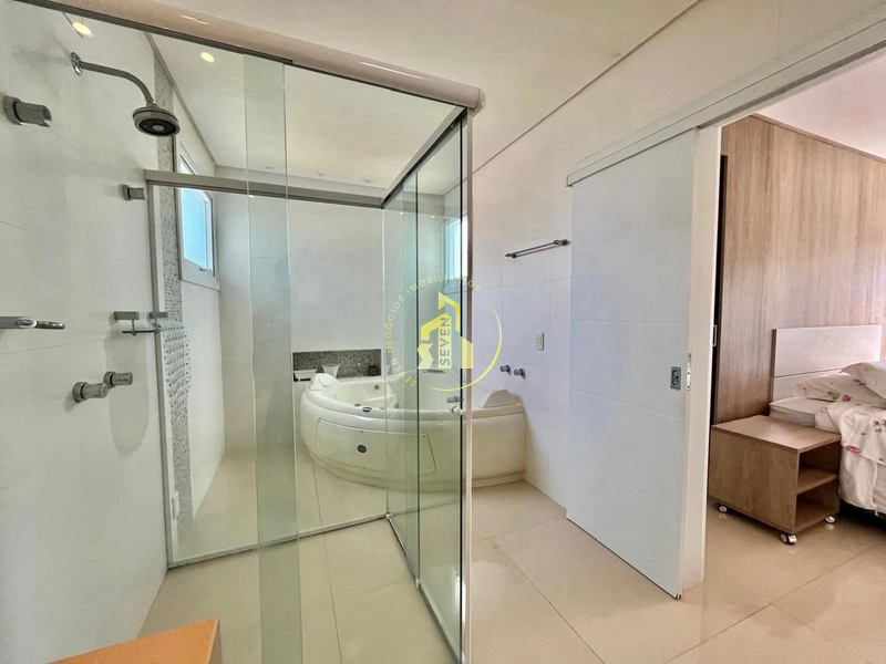 Mansão na melhor localização de Atlântida!: 2ª foto da galeria de imagens do imóvel