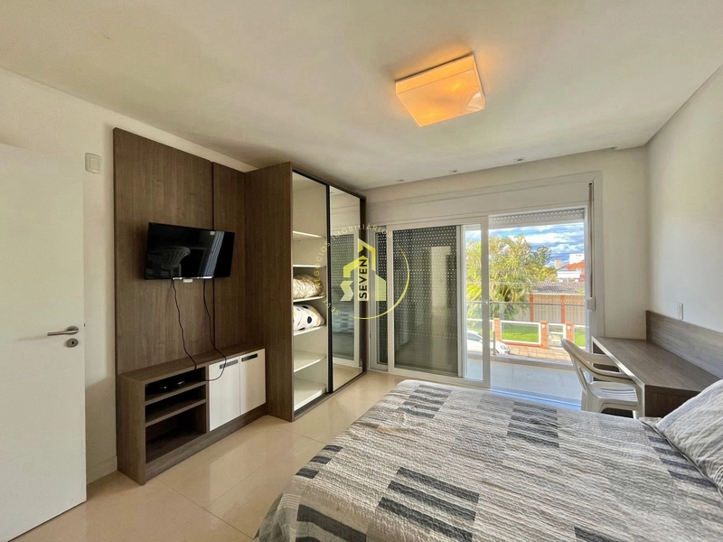 Mansão na melhor localização de Atlântida!: 62ª foto da galeria de imagens do imóvel