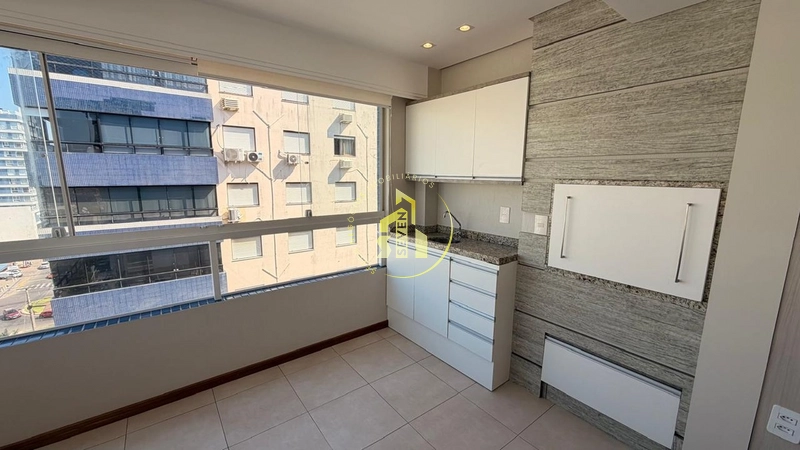 Apartamento Amplo no Centro: 3ª foto da galeria de imagens do imóvel