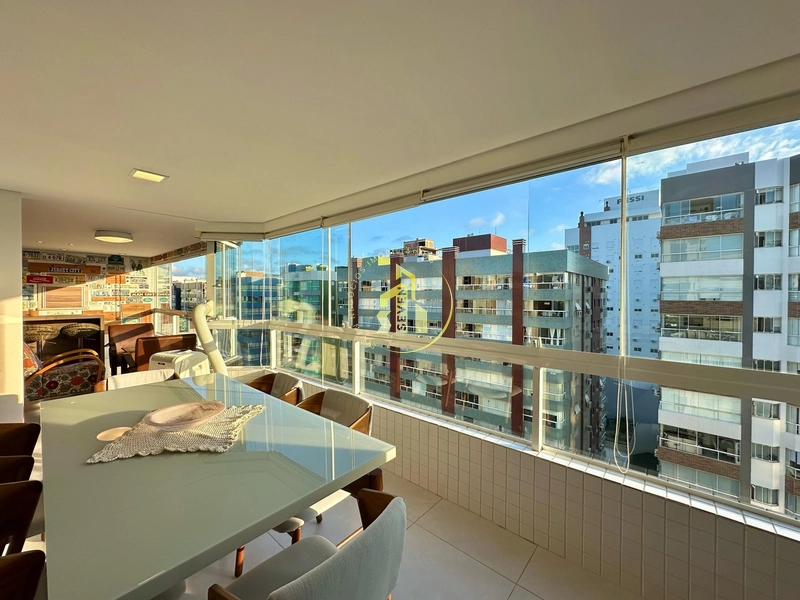 FRENTE PARA AV UBIRAJARA, MOBILIADO, DECORADO E COM VISTA PARA O MAR.: 18ª foto da galeria de imagens do imóvel