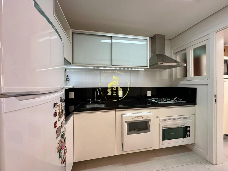 FRENTE PARA AV UBIRAJARA, MOBILIADO, DECORADO E COM VISTA PARA O MAR.: 10ª foto da galeria de imagens do imóvel