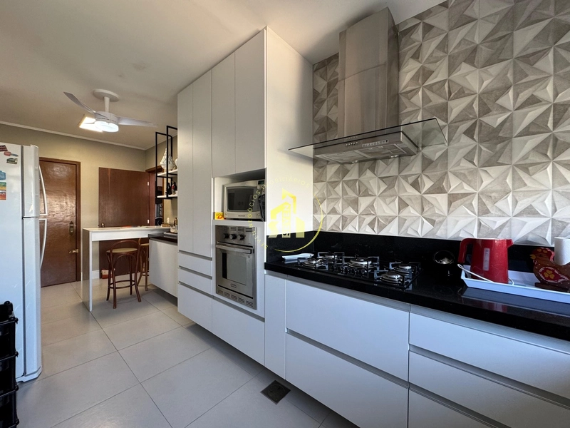 Cobertura beira mar com 324m² privativos: 4ª foto da galeria de imagens do imóvel