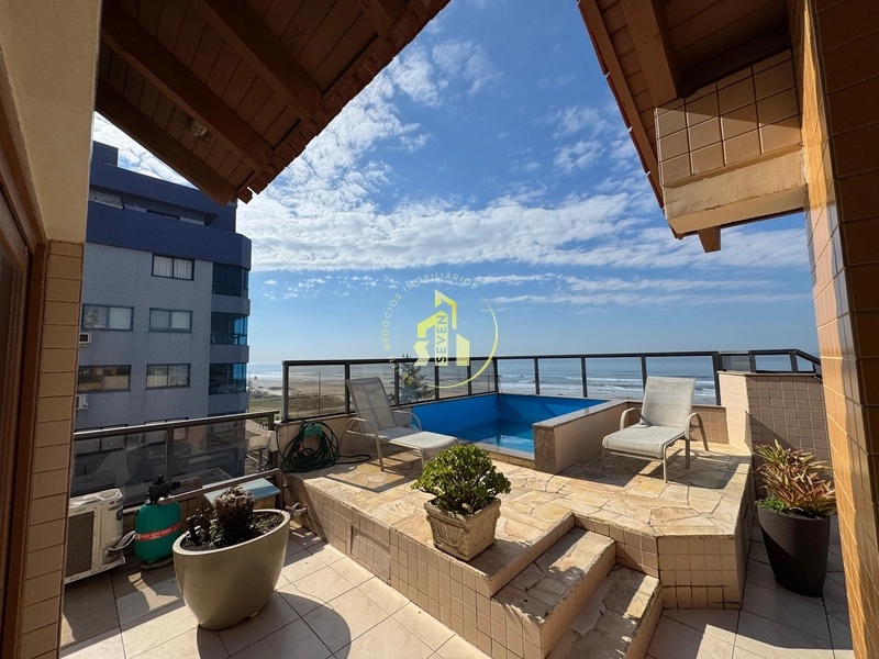 Cobertura beira mar com 324m² privativos