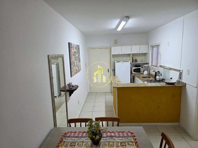 Apartamento de 1 dormitório próximo ao mar: 2ª foto da galeria de imagens do imóvel