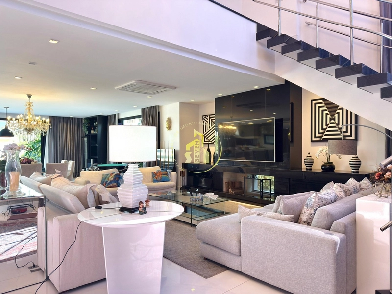 Sobrado de Alto Padrão à Beira do Lago no Condomínio Enseada–Xangri-lá: 9ª foto da galeria de imagens do imóvel