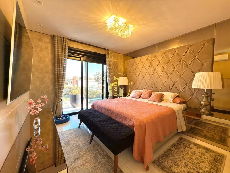 Sobrado de Alto Padrão à Beira do Lago no Condomínio Enseada–Xangri-lá: 19ª foto da galeria de imagens do imóvel