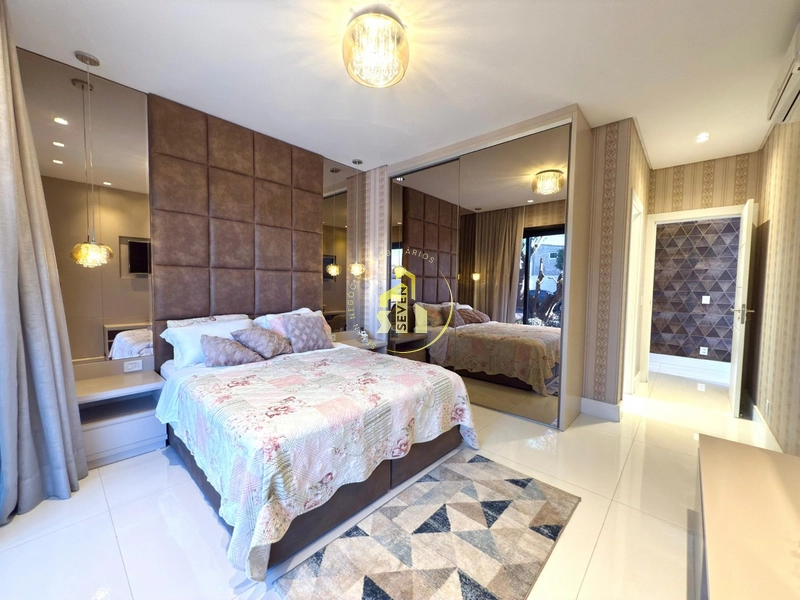 Sobrado de Alto Padrão à Beira do Lago no Condomínio Enseada–Xangri-lá: 27ª foto da galeria de imagens do imóvel