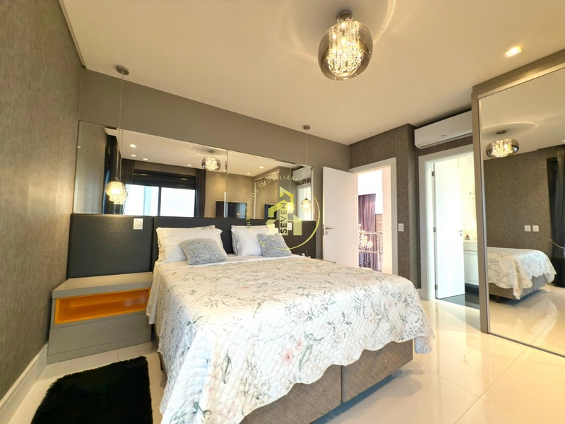 Sobrado de Alto Padrão à Beira do Lago no Condomínio Enseada–Xangri-lá: 38ª foto da galeria de imagens do imóvel