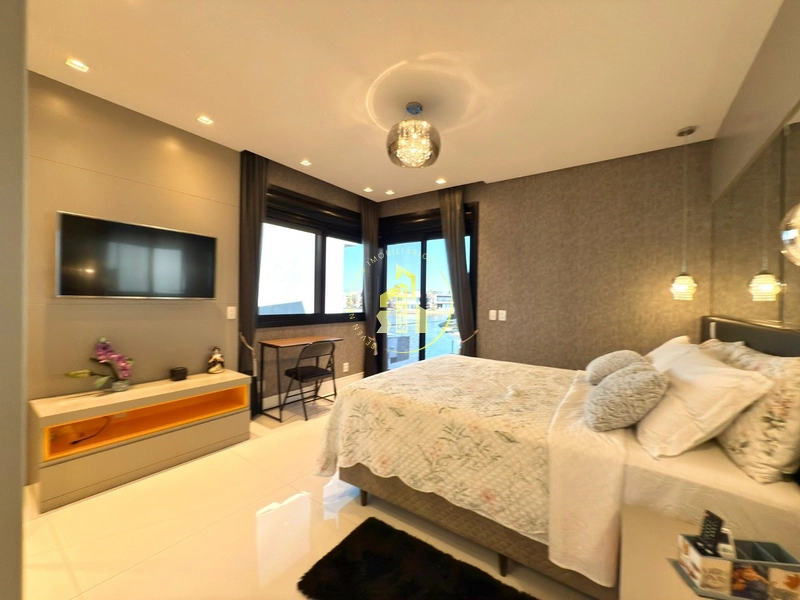 Sobrado de Alto Padrão à Beira do Lago no Condomínio Enseada–Xangri-lá: 47ª foto da galeria de imagens do imóvel