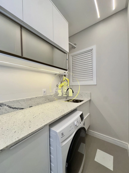 Apartamento de 1 dormitório, prédio alto padrão, box, Zona Nova, Capão: 7ª foto da galeria de imagens do imóvel