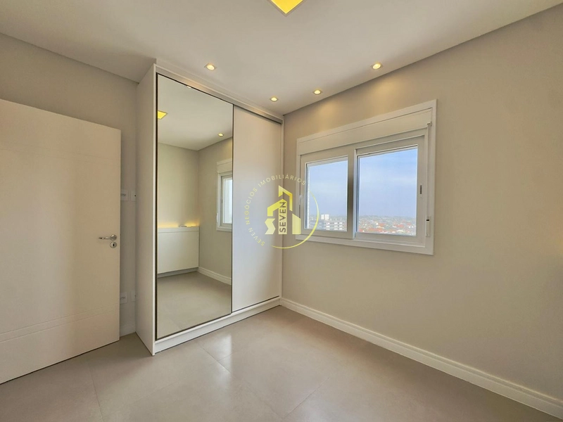 Apartamento de 2 dormitórios,prédio alto padrão, box, Zona Nova, Capão: 13ª foto da galeria de imagens do imóvel