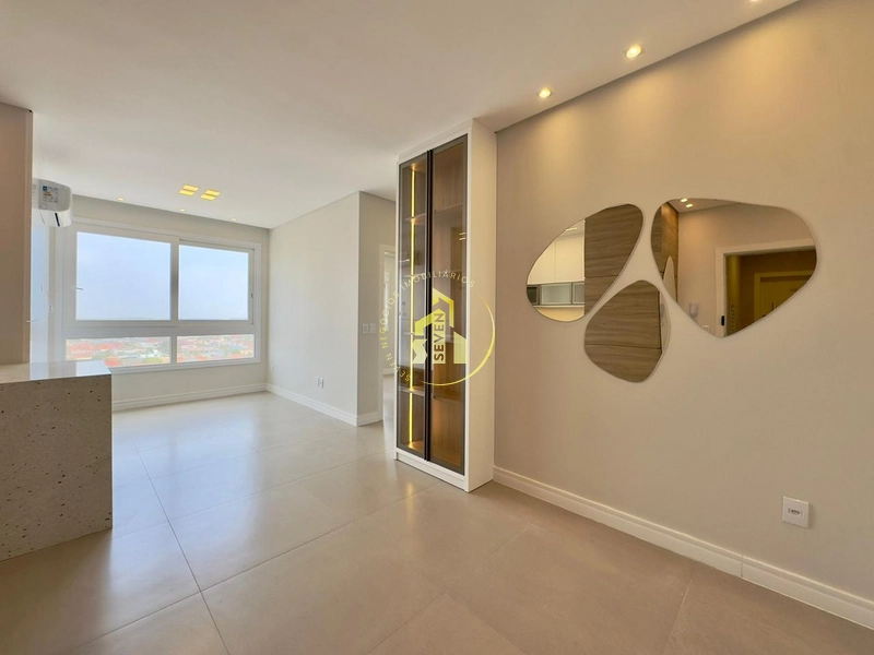 Apartamento de 2 dormitórios,prédio alto padrão, box, Zona Nova, Capão