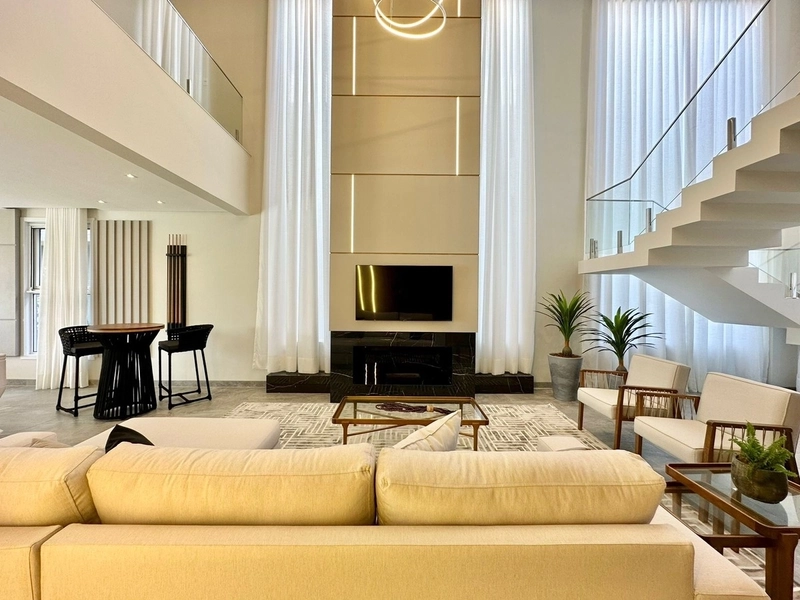 OPORTUNIDADE EM  CONDOMINIO FECHADO