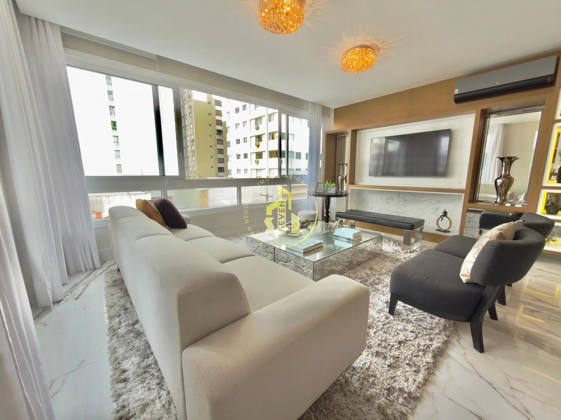 Apartamento 4 dormitórios , 2 suítes com 3 box!: 17ª foto da galeria de imagens do imóvel