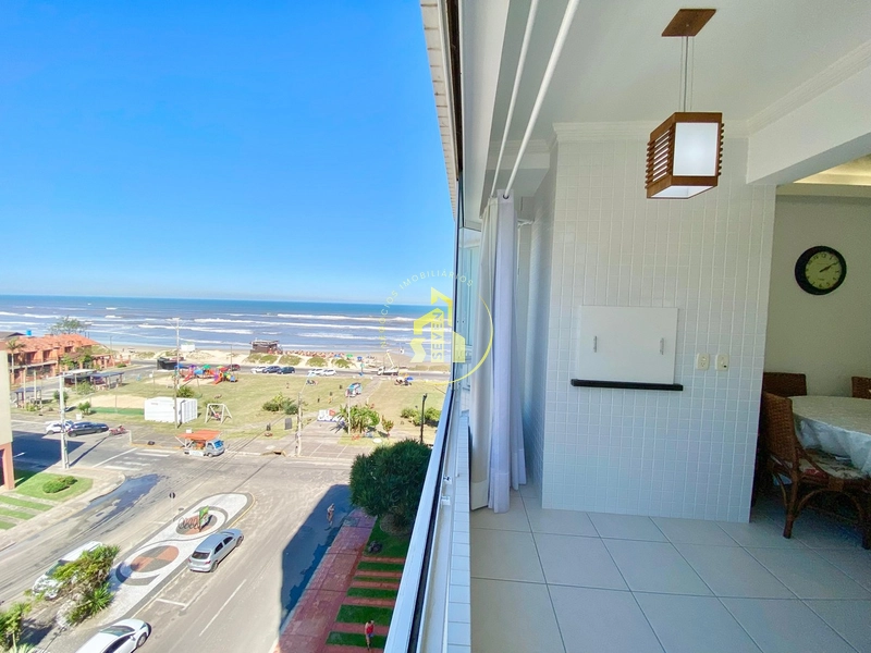 APARTAMENTO COM SACADA DE FRENTE E  VISTA ETERNA MAR: 2ª foto da galeria de imagens do imóvel