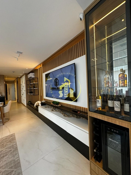 Apartamento com 3 suítes e terraço, frente a Praça, Capão da Canoa.: 4ª foto da galeria de imagens do imóvel