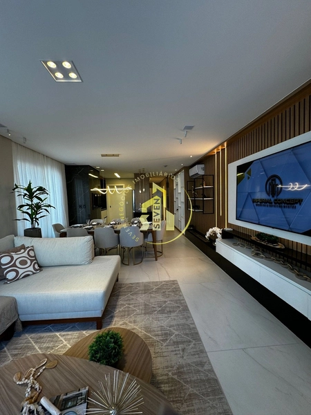 Apartamento com 3 suítes e terraço, frente a Praça, Capão da Canoa.: 2ª foto da galeria de imagens do imóvel