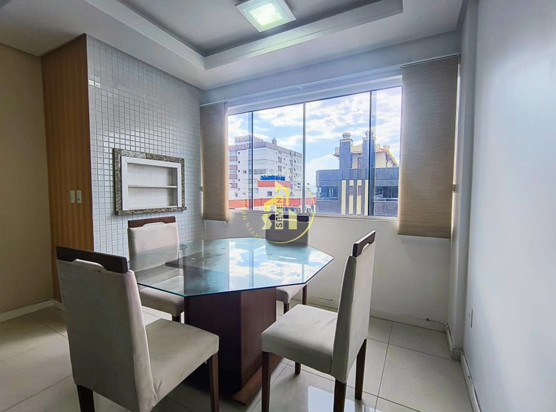 Apartamento de 2 dormitórios, de frente, 1 box,Centro, Capão da Canoa.: 1ª foto da galeria de imagens do imóvel