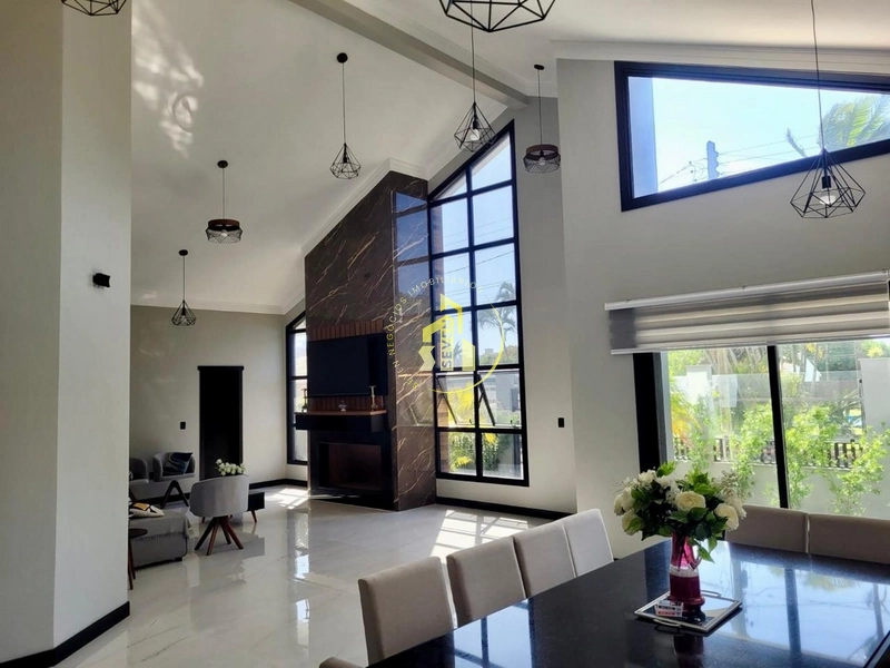 Linda residência de alto padrão: 24ª foto da galeria de imagens do imóvel