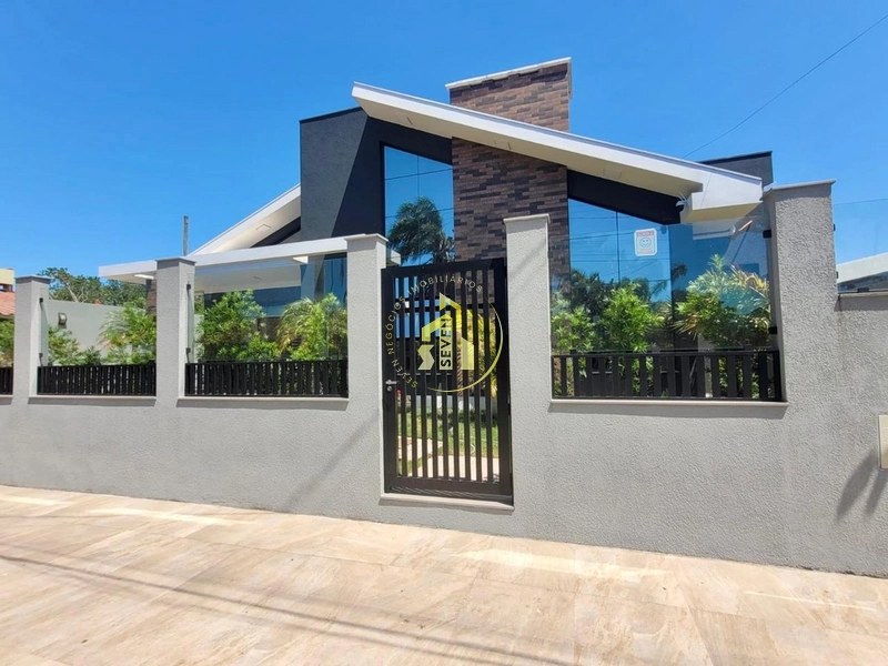 Linda residência de alto padrão: 8ª foto da galeria de imagens do imóvel