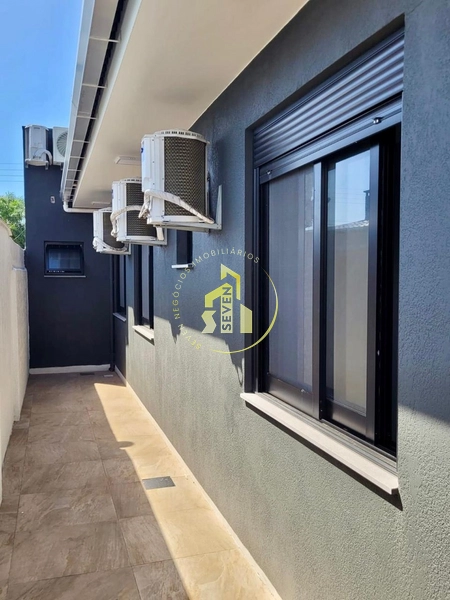 Linda residência de alto padrão: 5ª foto da galeria de imagens do imóvel