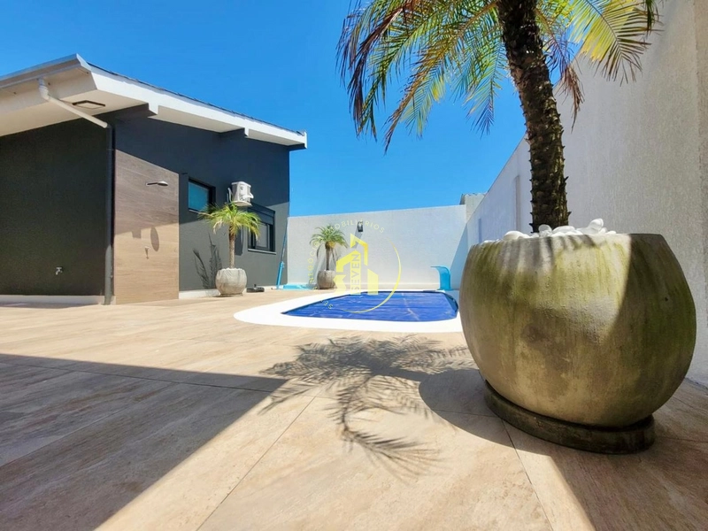 Linda residência de alto padrão: 9ª foto da galeria de imagens do imóvel