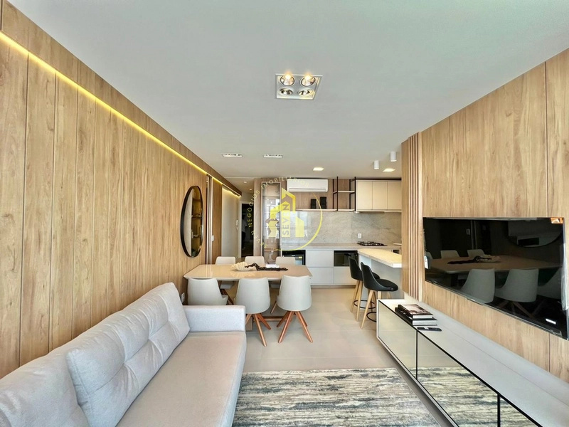 APARTAMENTO DE FRENTE COM VISTA: 7ª foto da galeria de imagens do imóvel