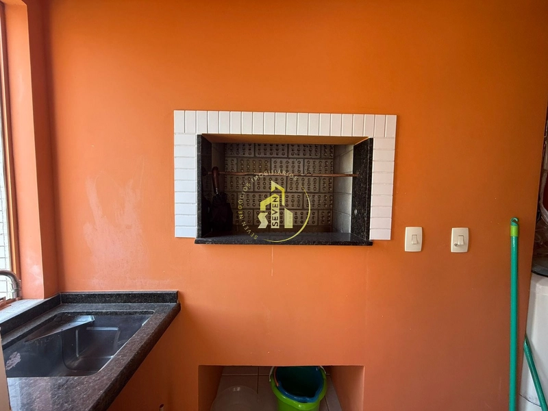 Apartamento de 3 dormitórios, prédio de esquina na avenida, Capão: 7ª foto da galeria de imagens do imóvel