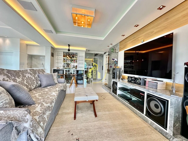 Apartamento de 3 dormitórios com box duplo e vista mar eterna.: 9ª foto da galeria de imagens do imóvel
