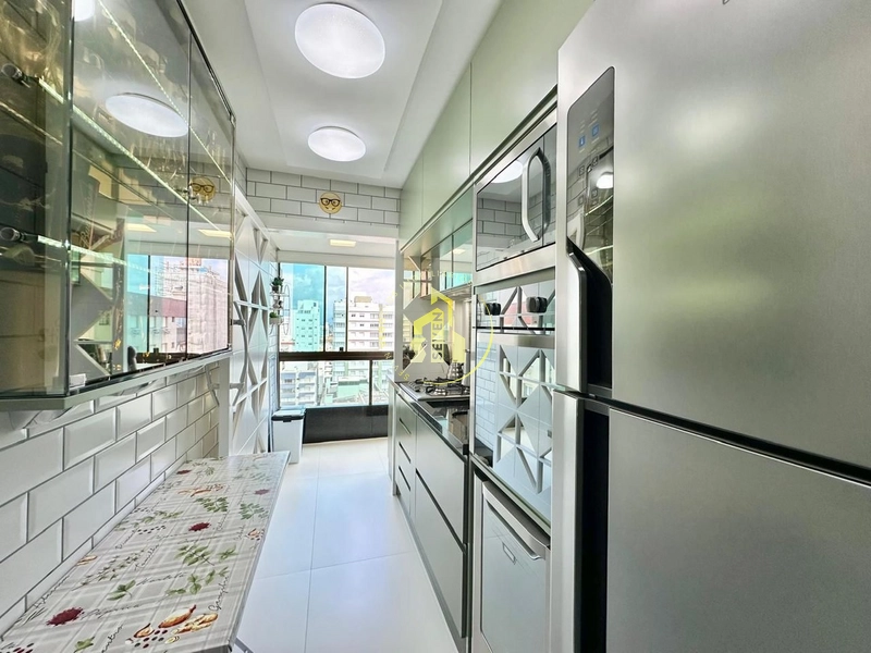 Apartamento de 3 dormitórios com box duplo e vista mar eterna.: 13ª foto da galeria de imagens do imóvel