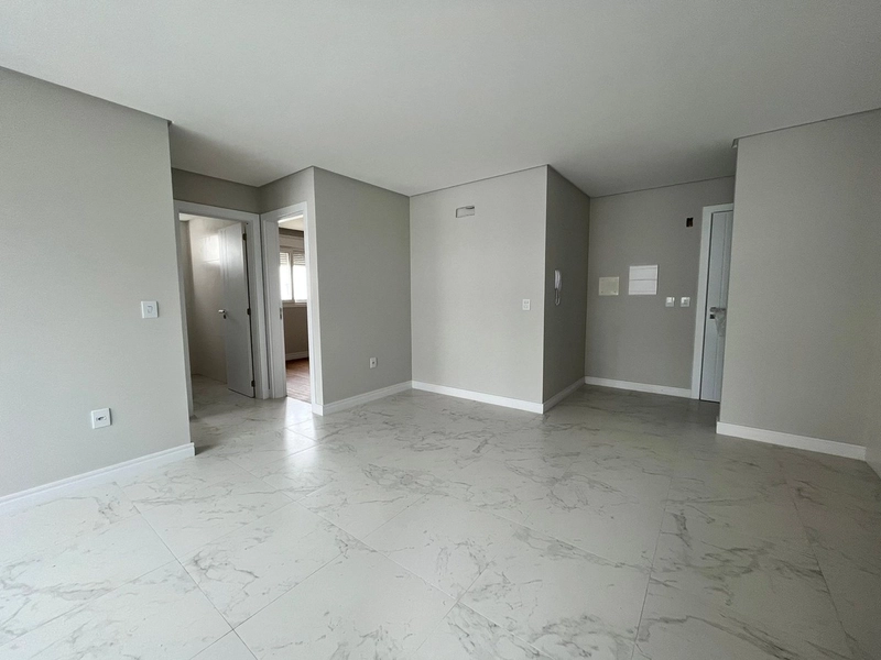 APARTAMENTO NOVO: 2ª foto da galeria de imagens do imóvel