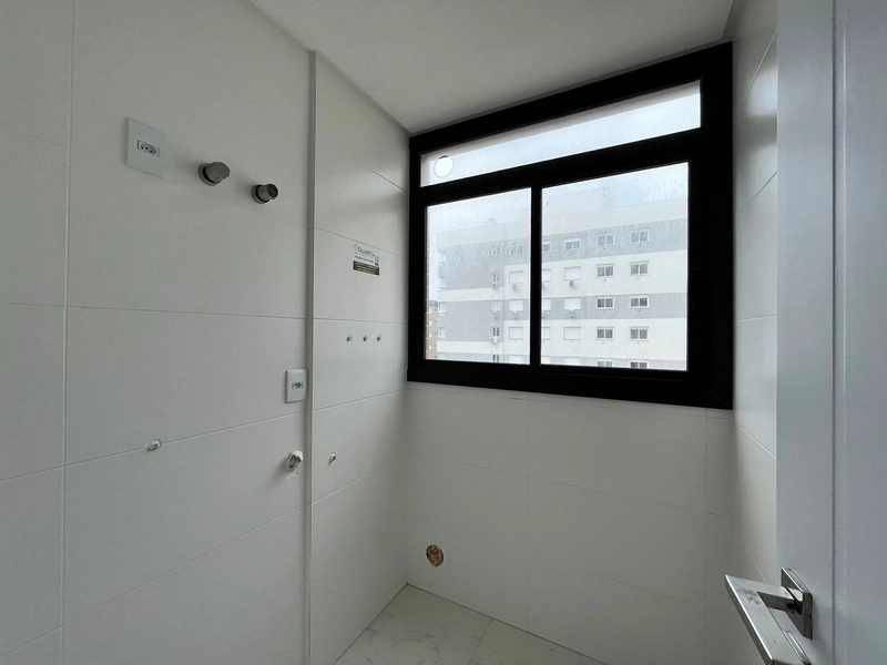 APARTAMENTO NOVO: 3ª foto da galeria de imagens do imóvel