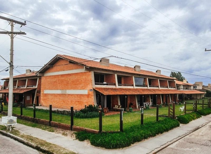 Belíssimo duplex na Beira Mar de  Xangri-lá, composto por 2 dormitório: 17ª foto da galeria de imagens do imóvel