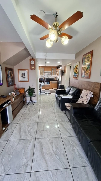 Sobrado 5 dormitórios no centro de Xangri-lá: 16ª foto da galeria de imagens do imóvel