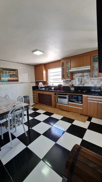 Sobrado 5 dormitórios no centro de Xangri-lá: 15ª foto da galeria de imagens do imóvel