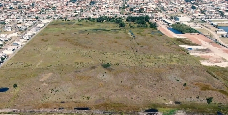 BELO TERRENO: 4ª foto da galeria de imagens do imóvel