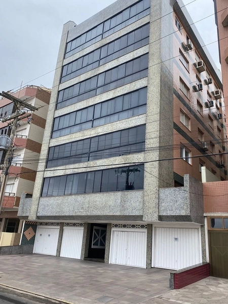 BELO APARTAMENTO 2 DORMITÓRIOS A BEIRA MAR