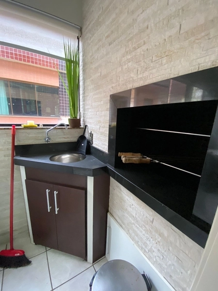 BELO APARTAMENTO 2 DORMITÓRIOS A BEIRA MAR: 5ª foto da galeria de imagens do imóvel