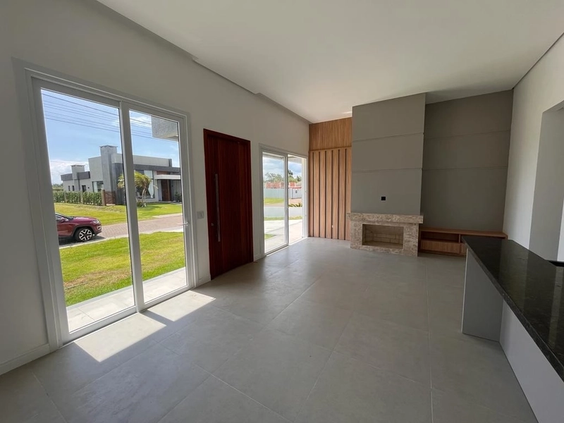 EXCELENTE CASA EM CONDOMÍNIO FECHADO EM CAPÃO DA CANOA: 11ª foto da galeria de imagens do imóvel